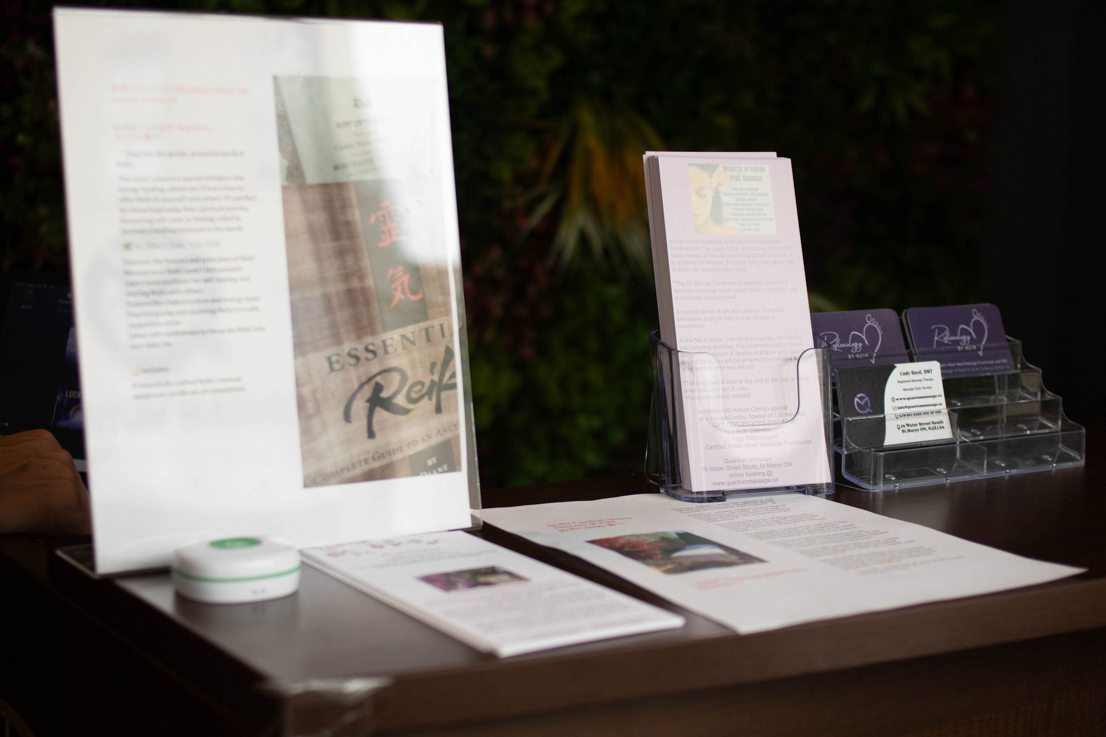 Reception desk details and business cards